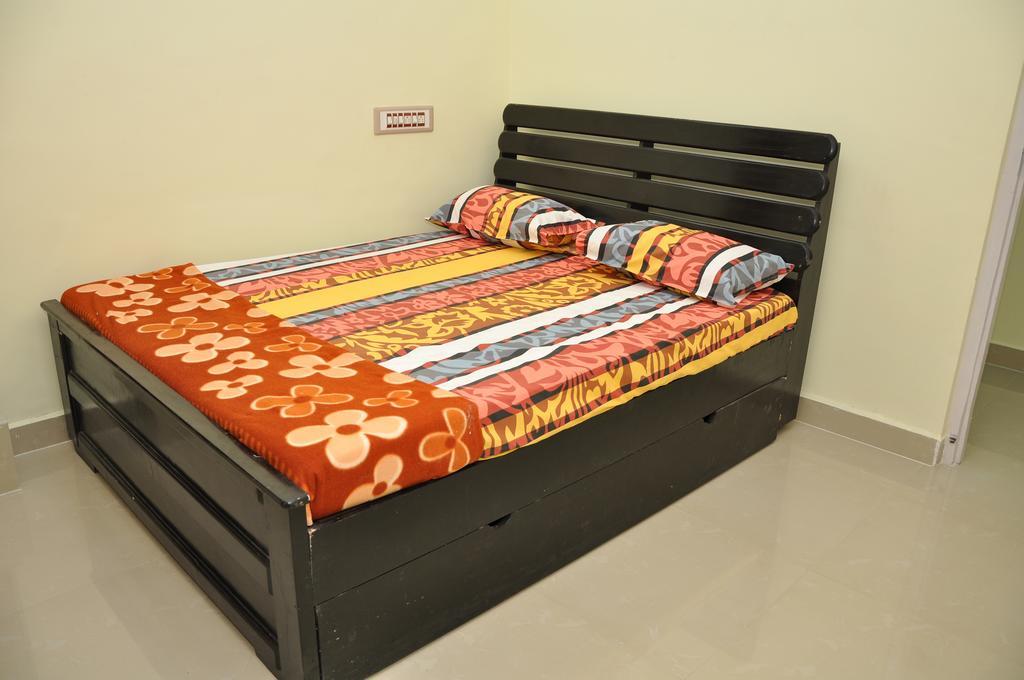 Srirangam Homestay Tiruchirappalli Екстер'єр фото